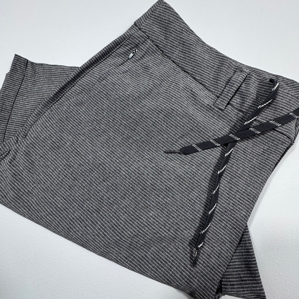 Hang Ten Hybrid Shorts Mens Size 40 Waist Gray Striped Quick Dry Lightweight‎